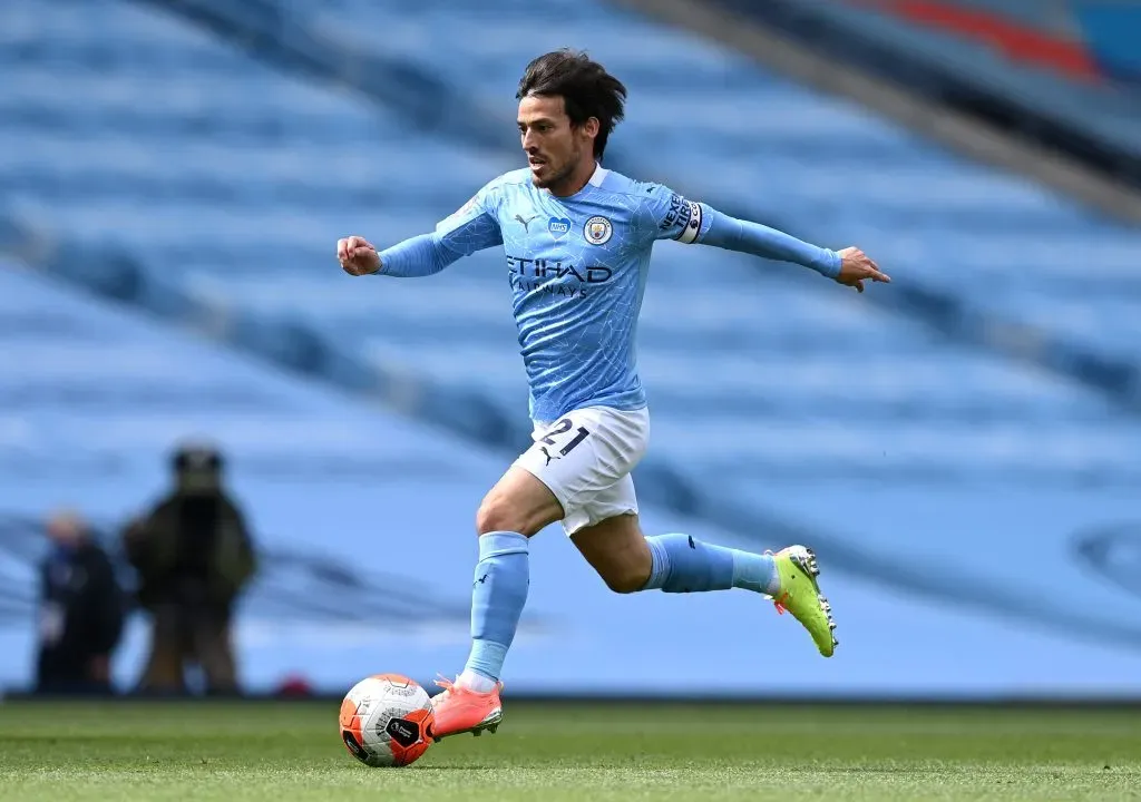 David Silva com a camisa do Manchester City em 2020, antes da aposentadoria. (Photo by Shaun Botterill/Getty Images)