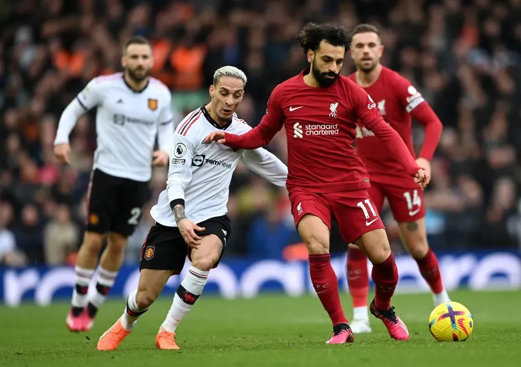 Mohamed Salah em ação contra o Manchester United. (Photo by Michael Regan/Getty Images)