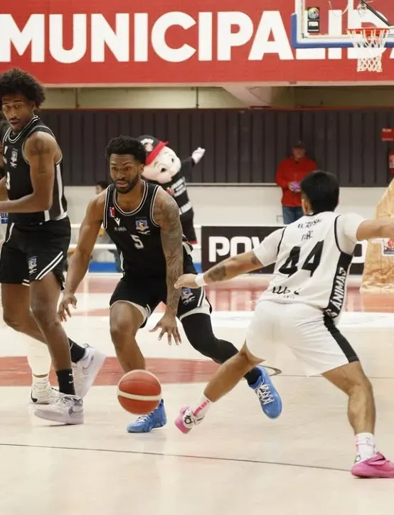 Colo Colo busca meterse en Playoffs en el básquet