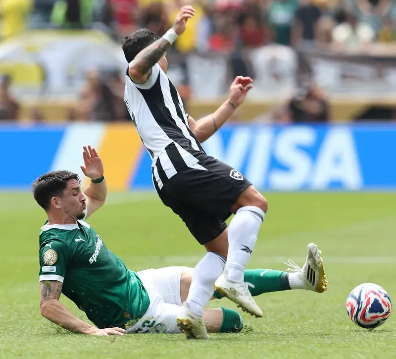 Piquerez também está suspenso no Palmeiras. Foto: Cesar Greco/Palmeiras