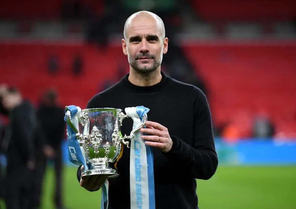 La ANFP podría seguir los pasos de Inglaterra al crear una tercera competencia para el año calendario del fútbol chileno. | Foto: Getty Images.