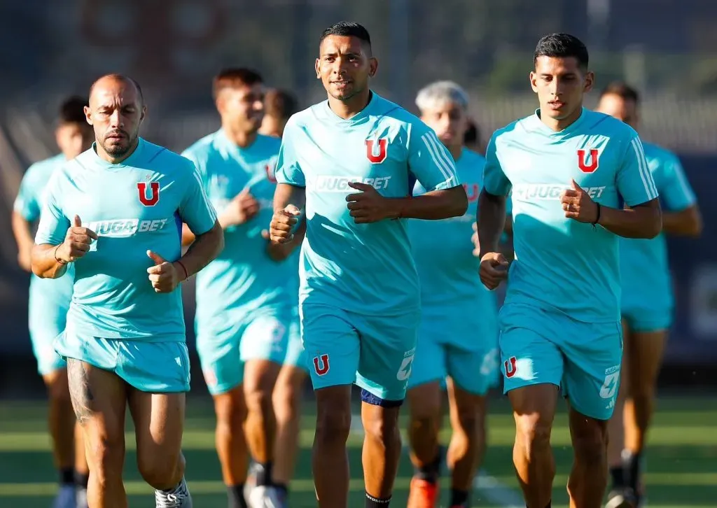 La U entrena sin poner foco en Vidal. Foto: U. de Chile.
