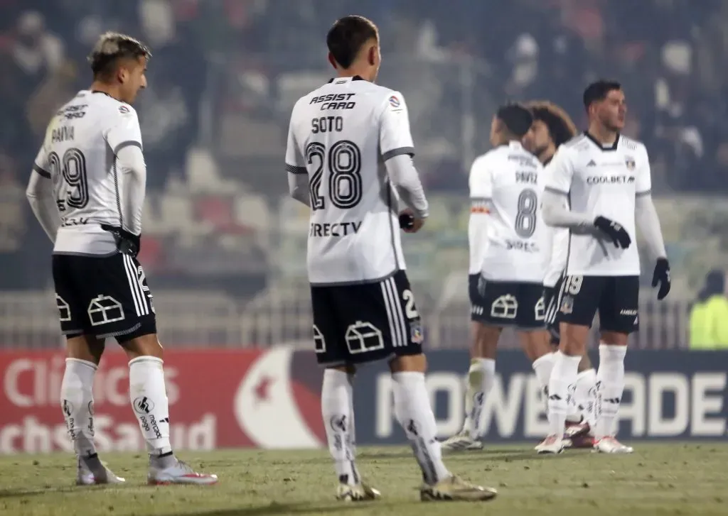 Colo Colo lamenta el empate sobre el final de Deportes Santa Cruz en Copa Chile.