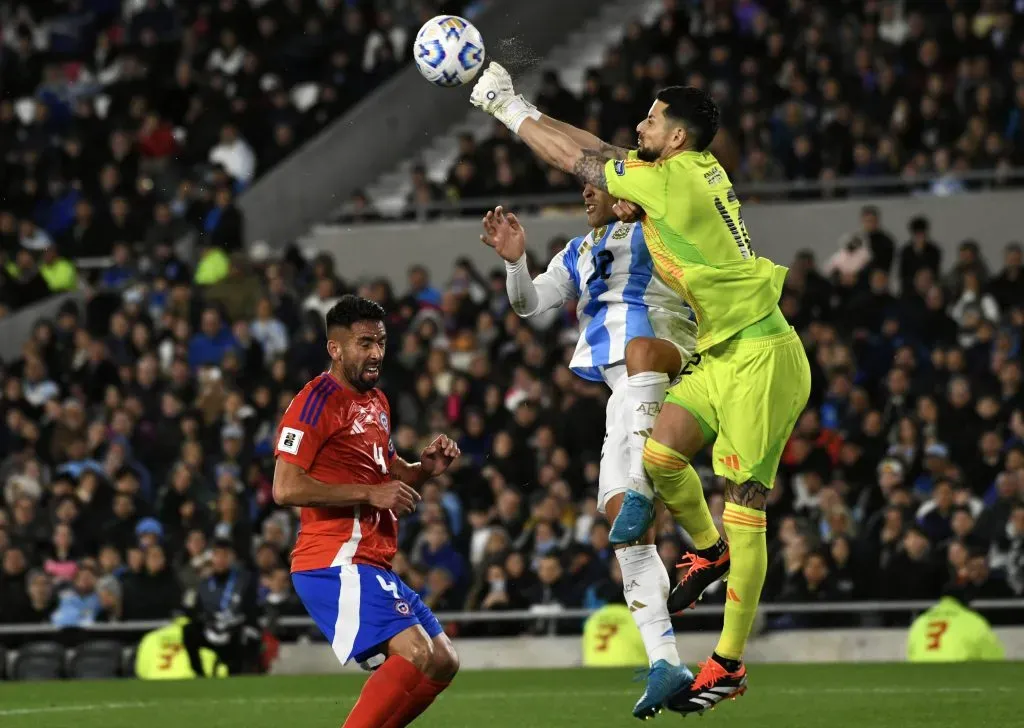 Gabriel Arias venía siendo titular en la Roja, hasta la última nomina / Foto: Imago.