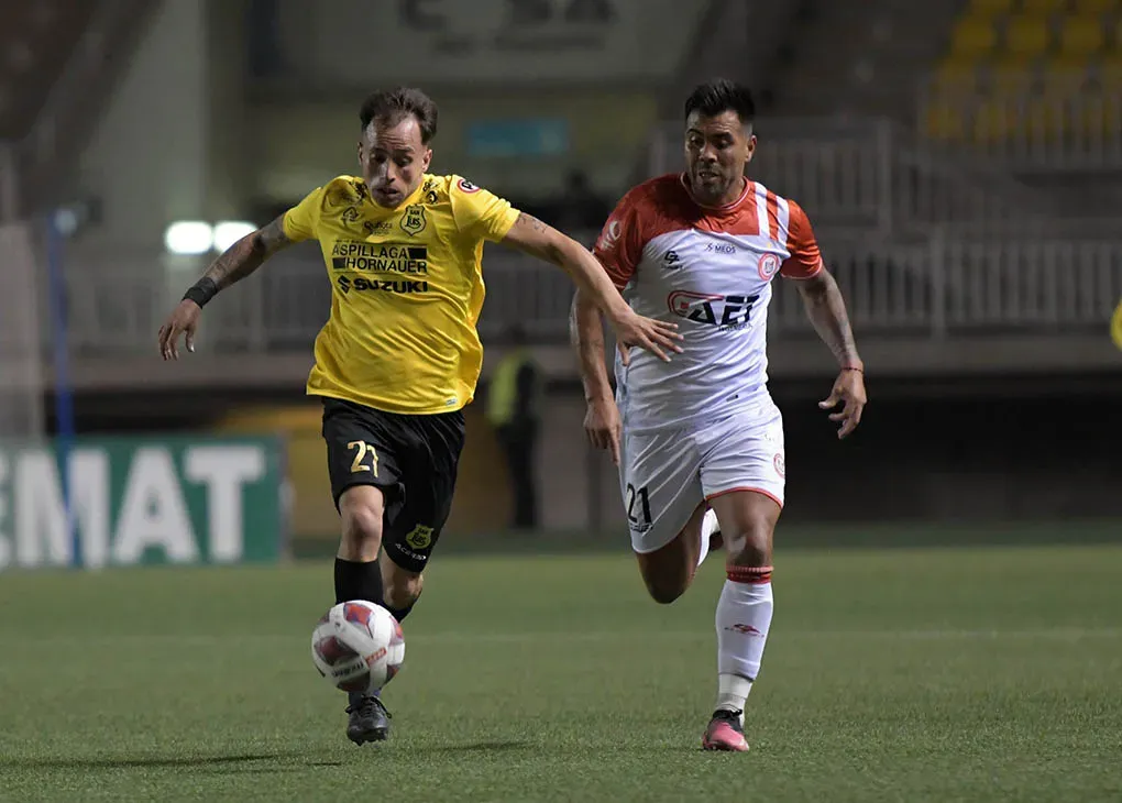 San Felipe se queda con el clásico del interior. Foto: Mauricio Toro – Alexis Chávez/Campeonatochileno.cl