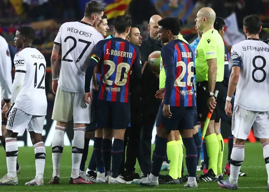 Xavi podría reencontrarse con el Manchester United, esta vez en la misma vereda.