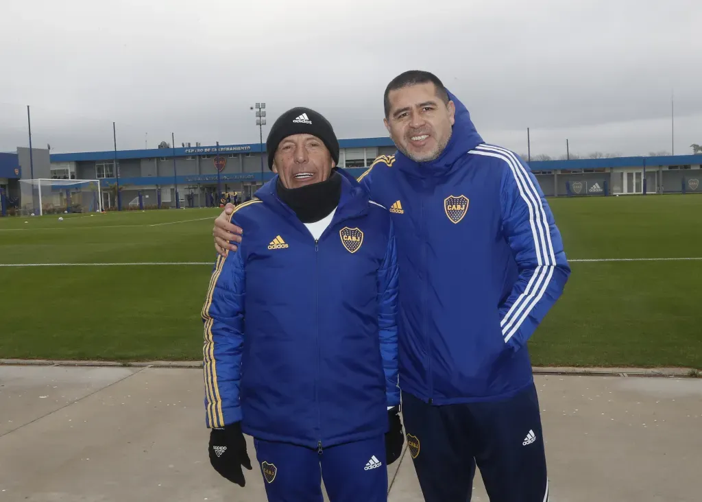 ¿Russo va a la despedida de Riquelme? (Foto: Boca)