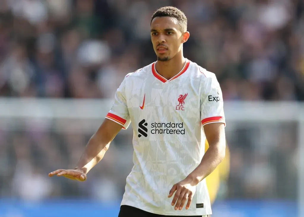 Alexander-Arnold tiene contrato con Liverpool hasta mediados del 2025. (Imago)