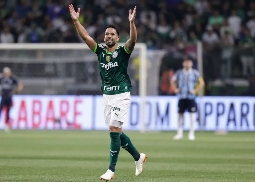 Luan celebrando gol pelo Palmeiras. (Photo by Alexandre Schneider/Getty Images)