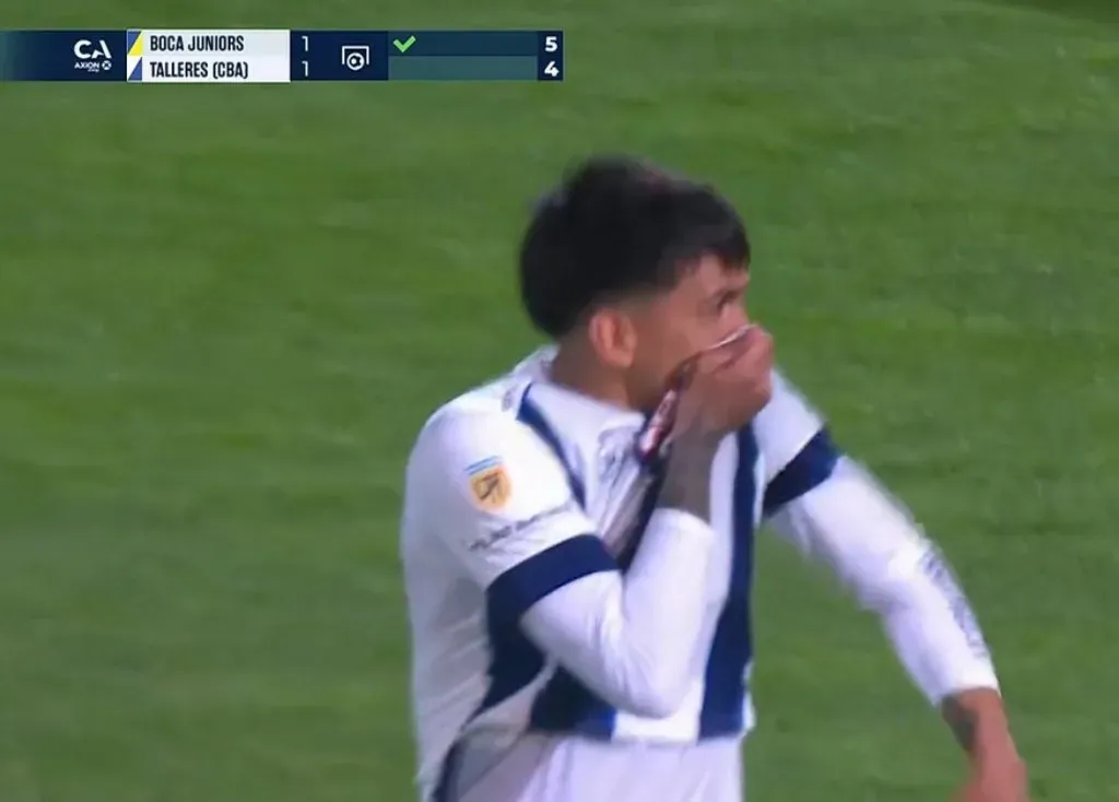 Matías Galarza celebró su penal ante Boca.