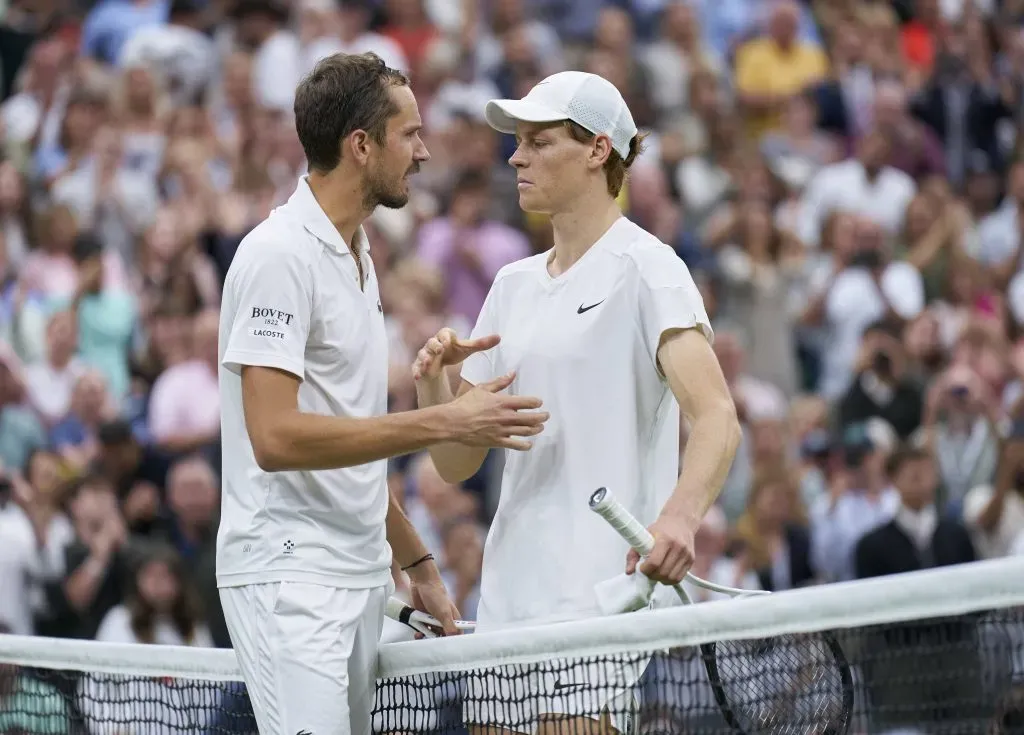 El último partido oficial de Jannik Sinner fue la derrota en Wimbledon vs Daniil Medvedev (IMAGO)