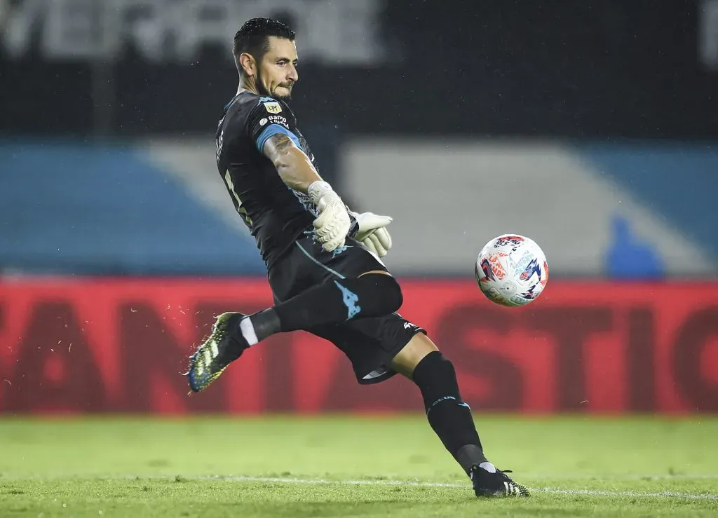 Gabriel Arias pelo Racing. (Photo by Marcelo Endelli/Getty Images)