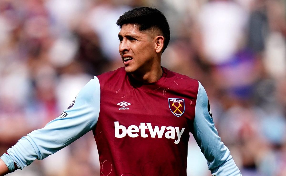 Is West Ham Looking to Replace Edson? Rumors Swirl