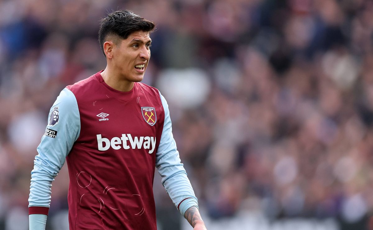 West Ham remembered a very special date for Edson Álvarez