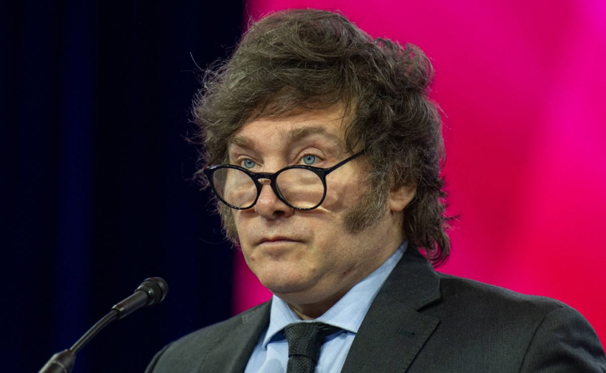 Oficial: El Gobierno de Javier Milei habilitó a que los clubes se ...
