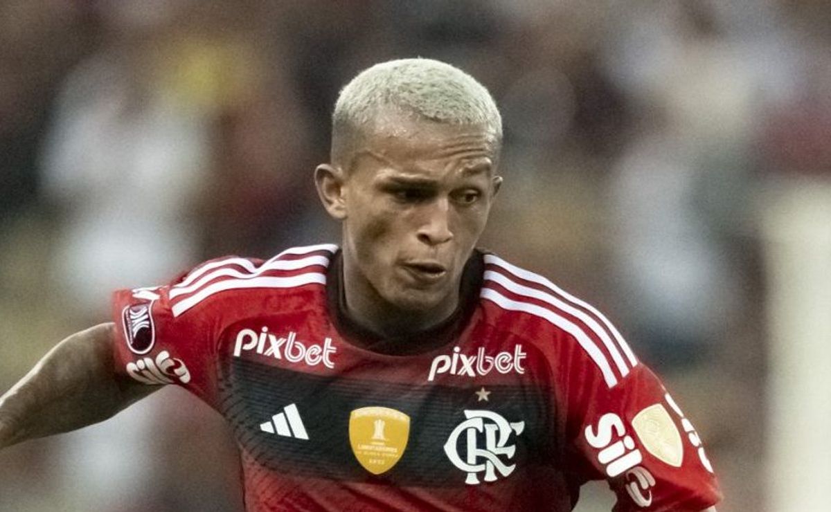 Flamengo: Wesley marca primeiro gol pelos profissionais