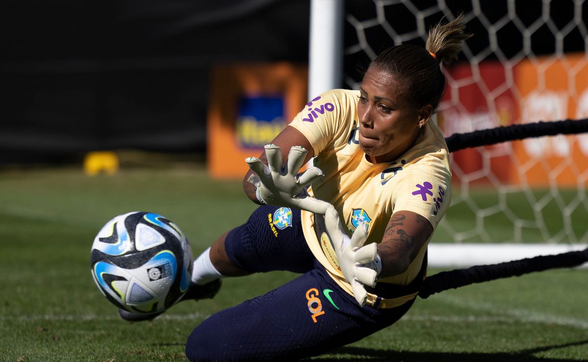 Pia Sundhage explica convocação da goleira Bárbara para Copa do