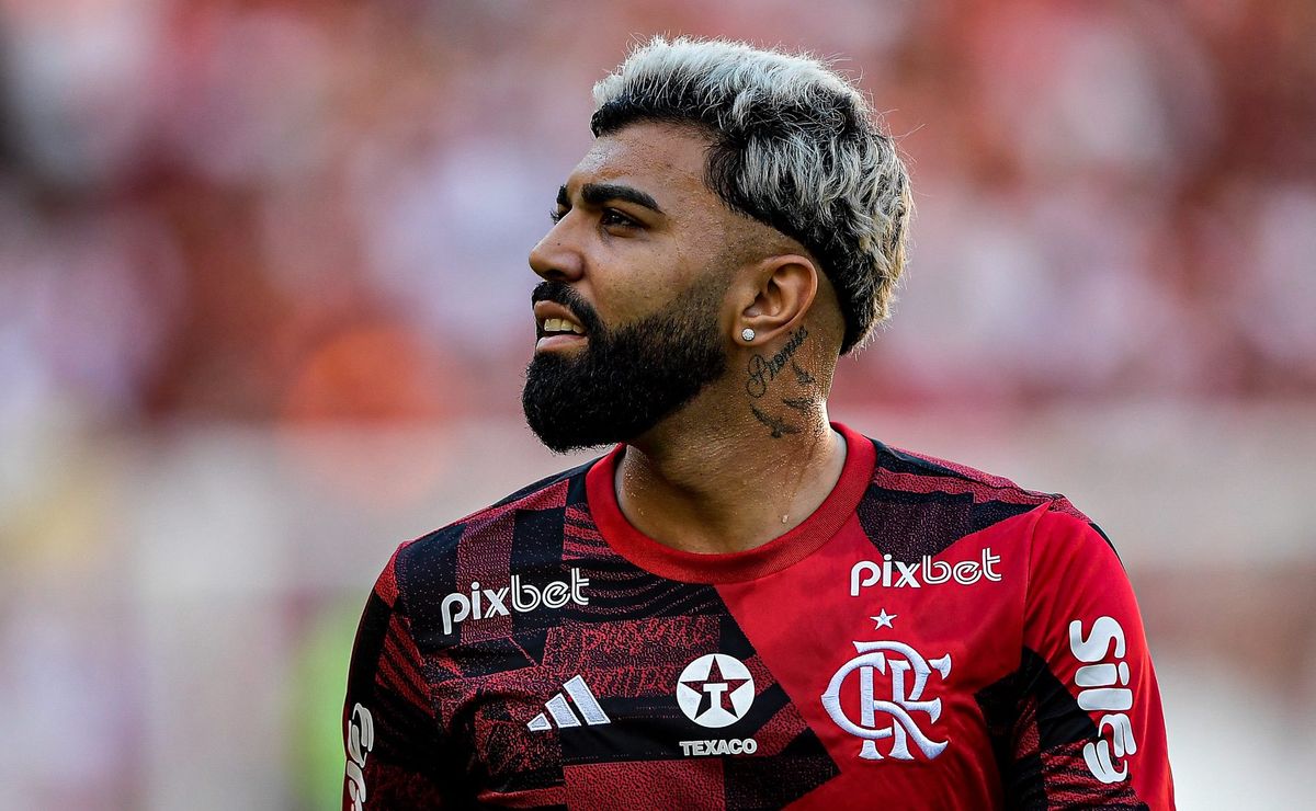 O jogador queridinho de Mano vai jogar contra o Flamengo