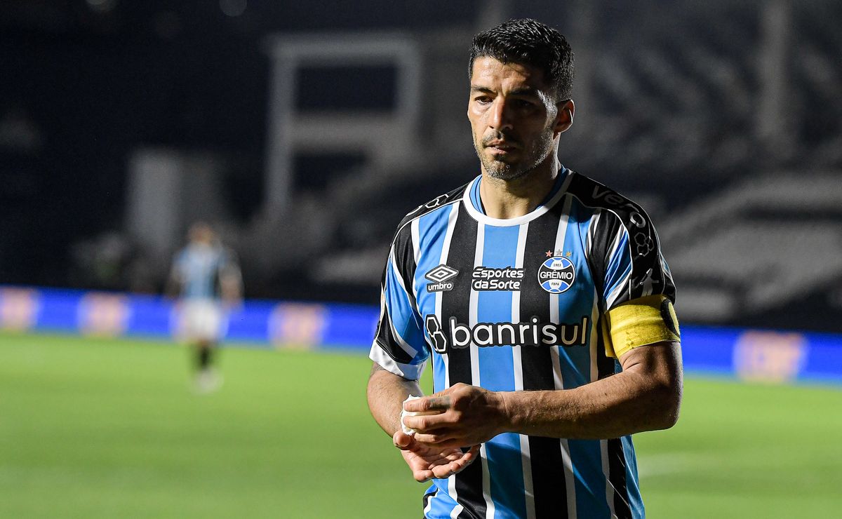 Cada dia está em um lugar diferente em POA, não acredito que ele fez isso: Atitude de Suárez no Rio Grande do Sul surpreende a todos no Grêmio