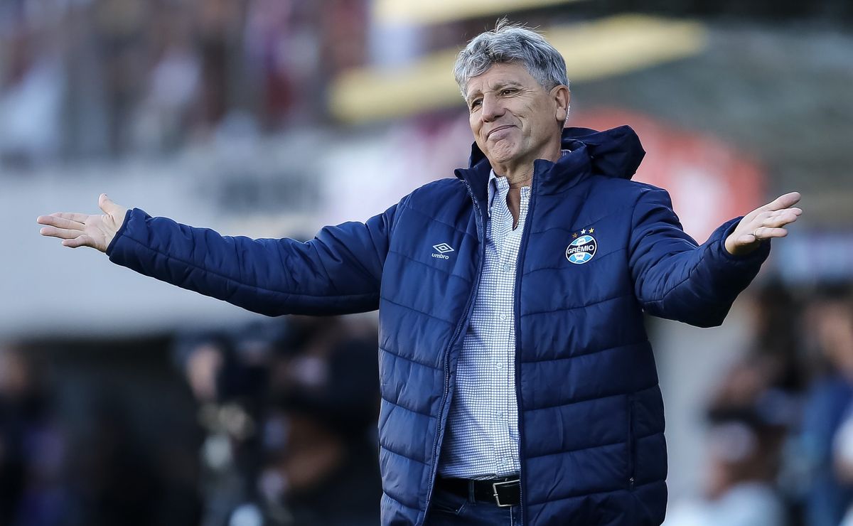 Renato está sorrindo de orelha a orelha: Grêmio pode ter reforço de PESO para confronto contra o Flamengo