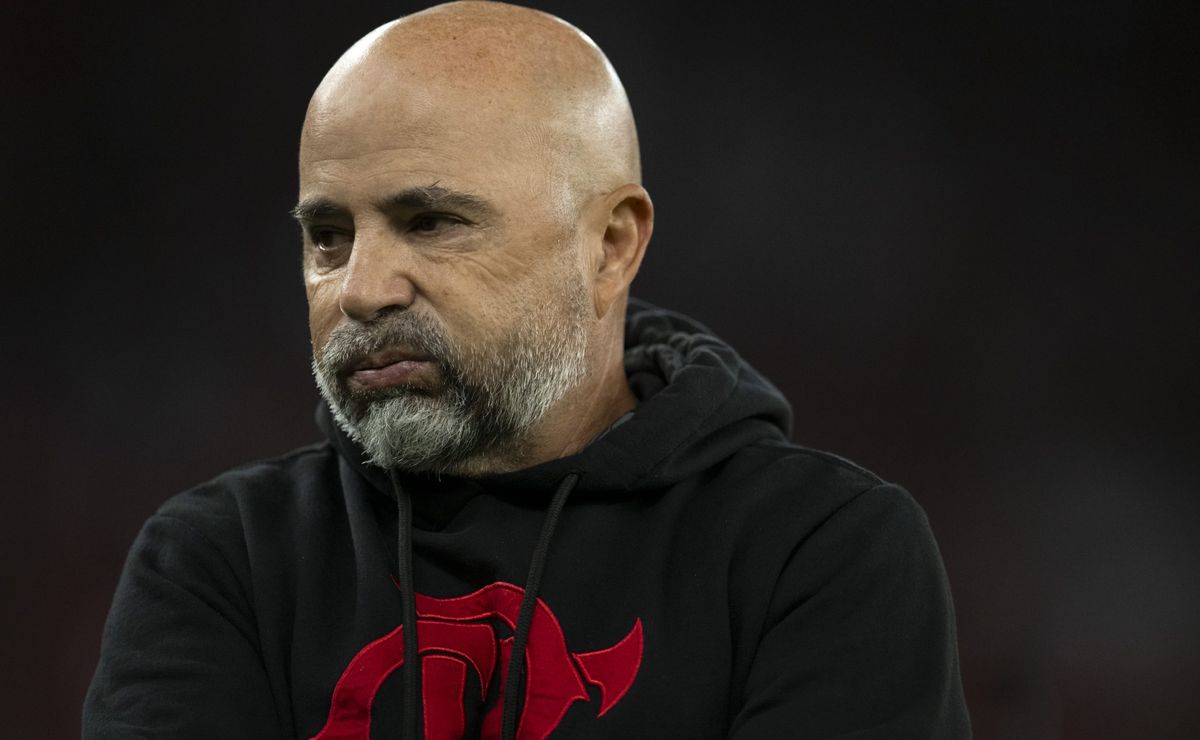 Clima insustentável, CRISE interna: Sampaoli vê trabalho no Flamengo ruir antes de partida contra o Grêmio