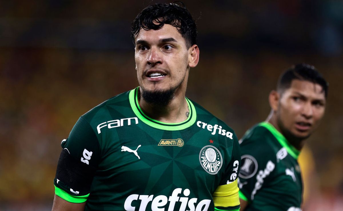Foi confirmado, recebeu uma proposta milionária e ficou balançado: Além de Gómez outro titular absoluto de Abel não saiu do Palmeiras por um fio