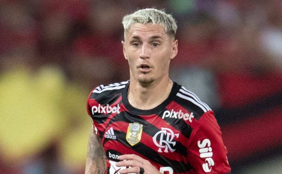 100% confirmado no Flamengo: Situação de Varela VEM À TONA após confusão com Gerson