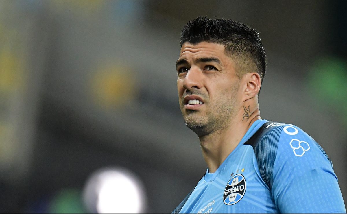Deixou muitos de olhos ARREGALADOS, ninguém acreditou: Suárez apronta no Grêmio após eliminação na Copa do Brasil e situação REVOLTA torcida