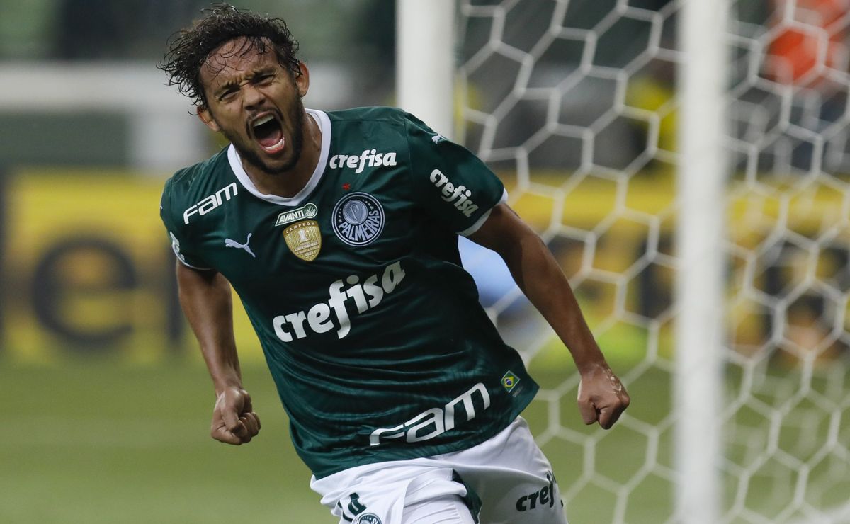 Palmeiras deu mole e desejo de Abel Ferreira vai jogar no mesmo time de Gustavo Scarpa na Europa