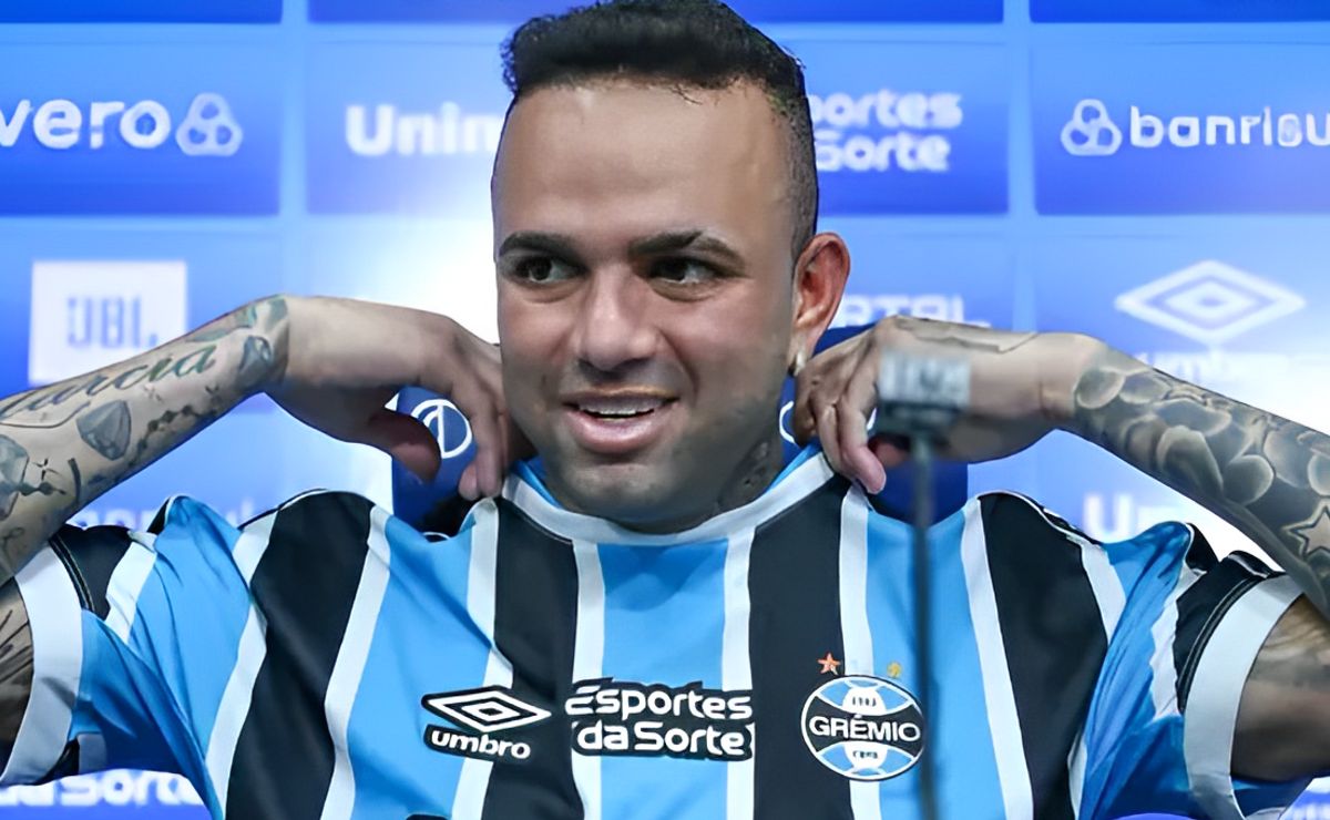 Ninguém à frente, eles que corram atrás do prejuízo: Grêmio faz rivais ‘COMEREM POEIRA’ e Luan foi PEÇA FUNDAMENTAL para isso