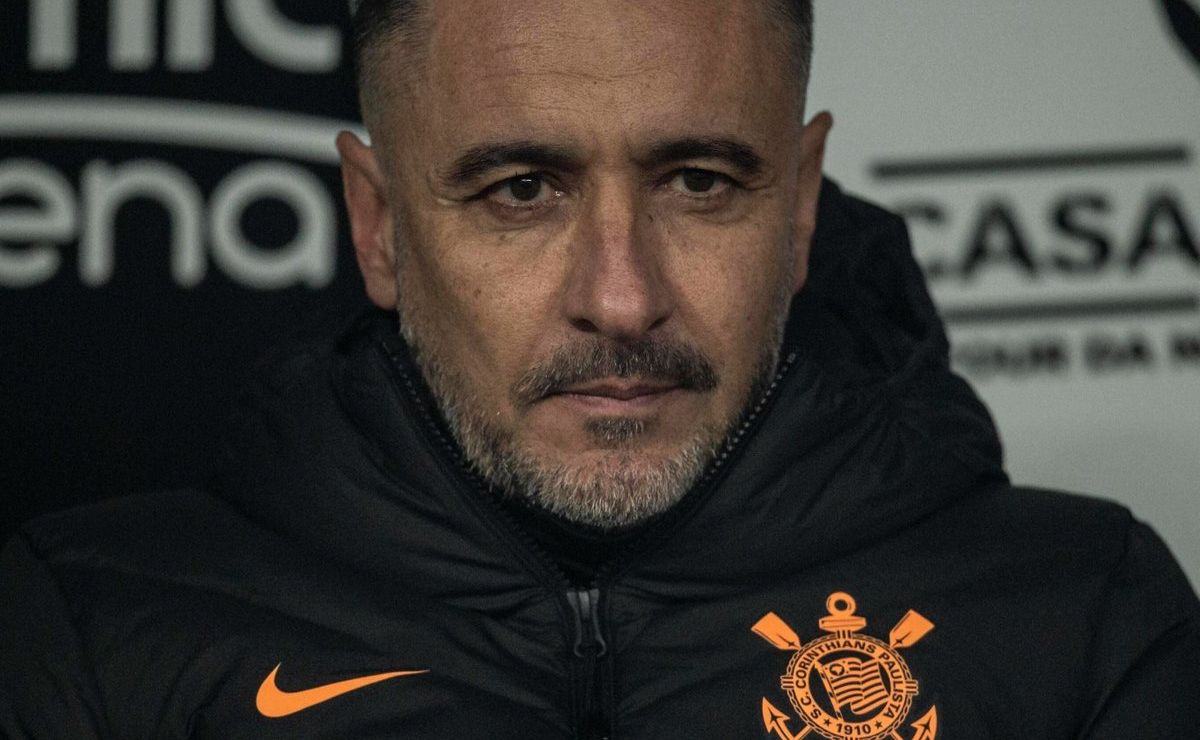 Sem deixar saudades na torcida corintiana, Vitor Pereira, 