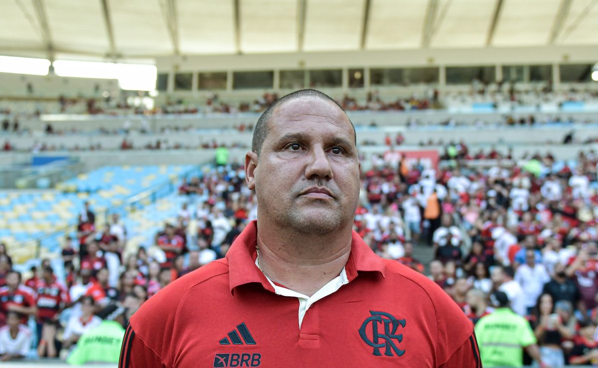 FALOU ISSO AO VIVO: Mario Jorge NÃO POUPA PALAVRAS e faz pedido à torcida em relação a atacante do Flamengo