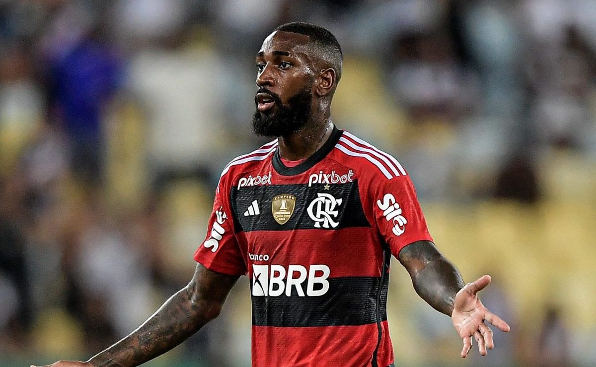 Jogou na 'conta' do Gerson AO VIVO: Mário Sérgio revela PROBLEMÃO do Flamengo em jogo contra o Corinthians