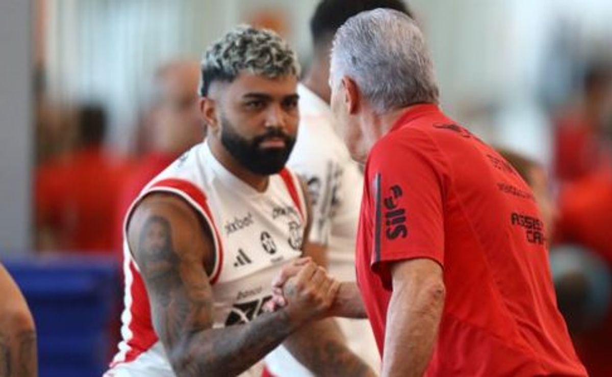 Opinião da torcida: Nação ‘ENLOUQUECE’ com reencontro de Gabigol e Tite no Flamengo e acabam ironizando situação: “Mais que amigos, friends”