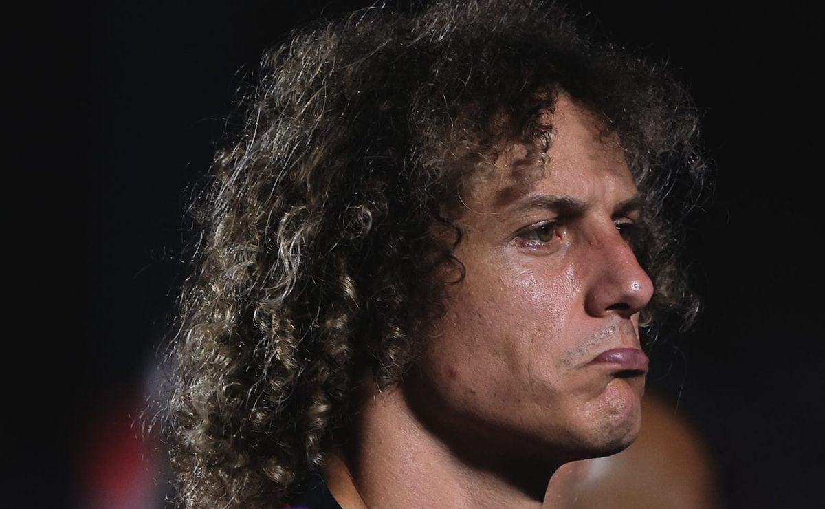 Tudo mudou, reviravolta na ‘barca’ rubro-negra: Situação envolvendo Tite e David Luiz vem à tona e mudança de rota cai como uma BOMBA na torcida do Flamengo