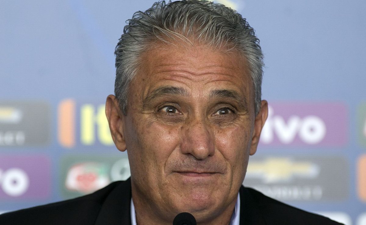 Agiram na calada da noite, duvido que ele esperava por essa: Tite é surpreendido nos bastidores do Flamengo após ATITUDE da diretoria sem aviso