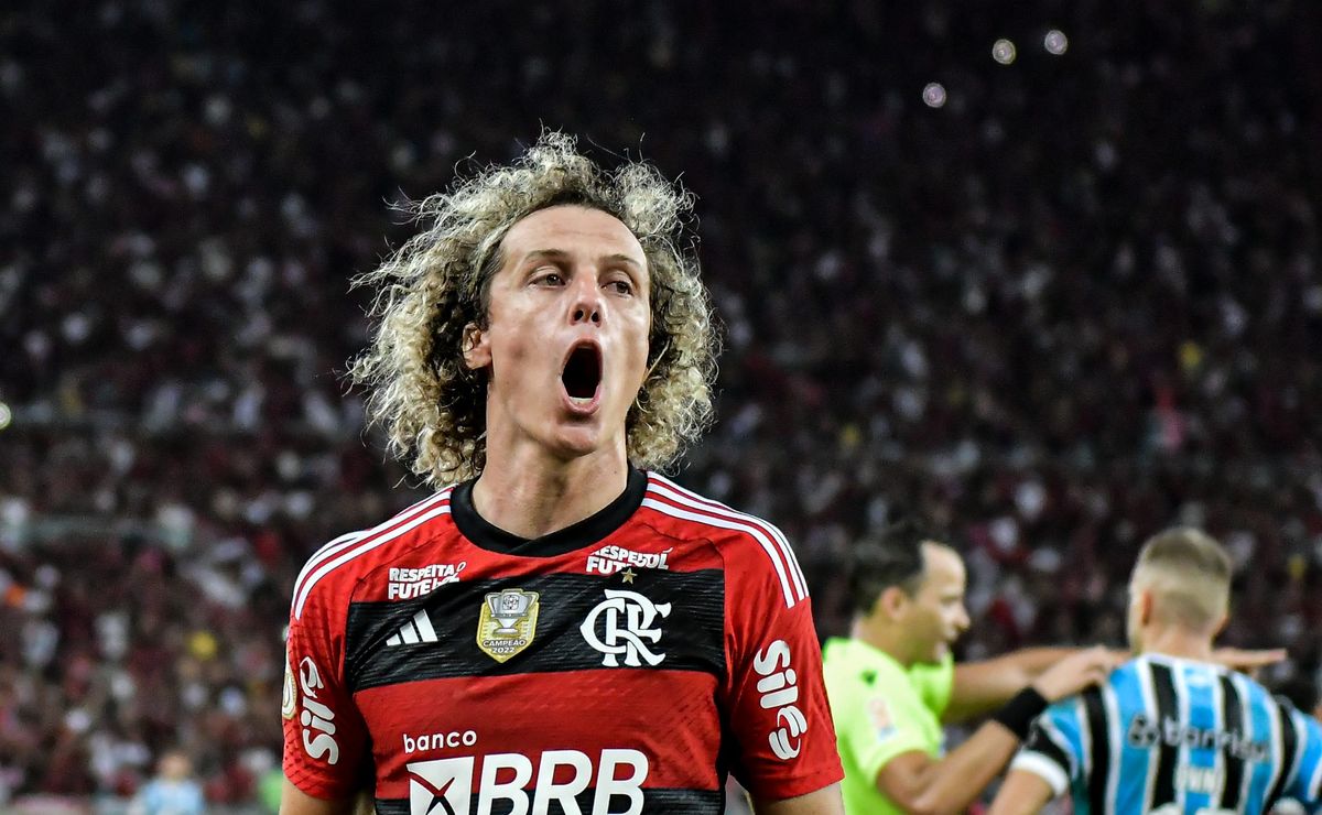 David Luiz bate o pé, quer ficar até dezembro de 2024 e Flamengo toma decisão de última hora