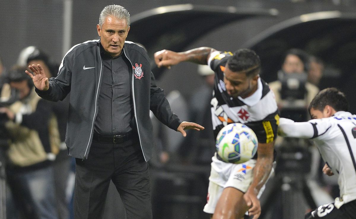 TERROR DO BACALHAU: Tite tem histórico vencedor em jogos diante do Vasco, com direito a eliminação histórica na Libertadores