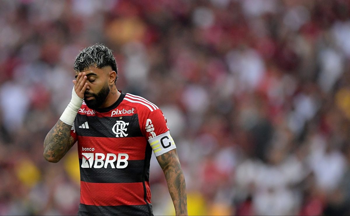 Análise: Desde que chegou ao Flamengo em 2019, é a primeira vez que o ídolo Gabigol é considerado reserva. É preciso sair da zona de conforto para readquirir o lugar