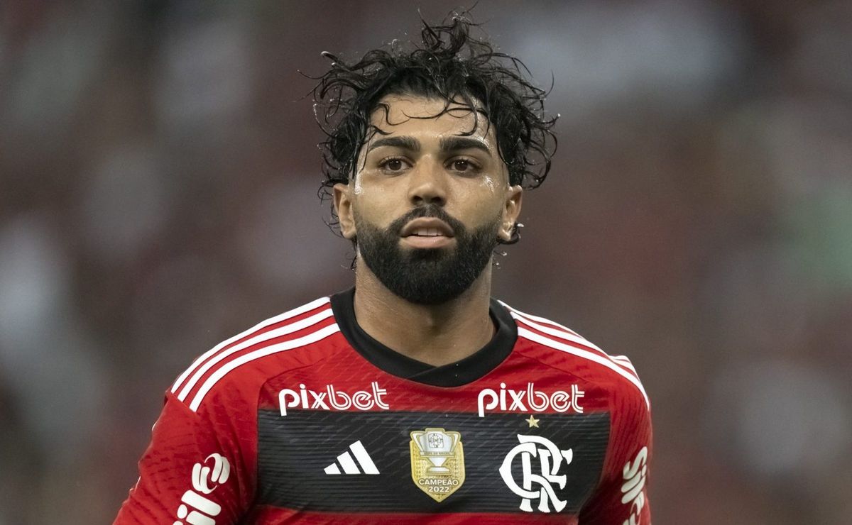 Contratação para fazer história no Flamengo: Gigante da Premier toma decisão por Gabigol logo