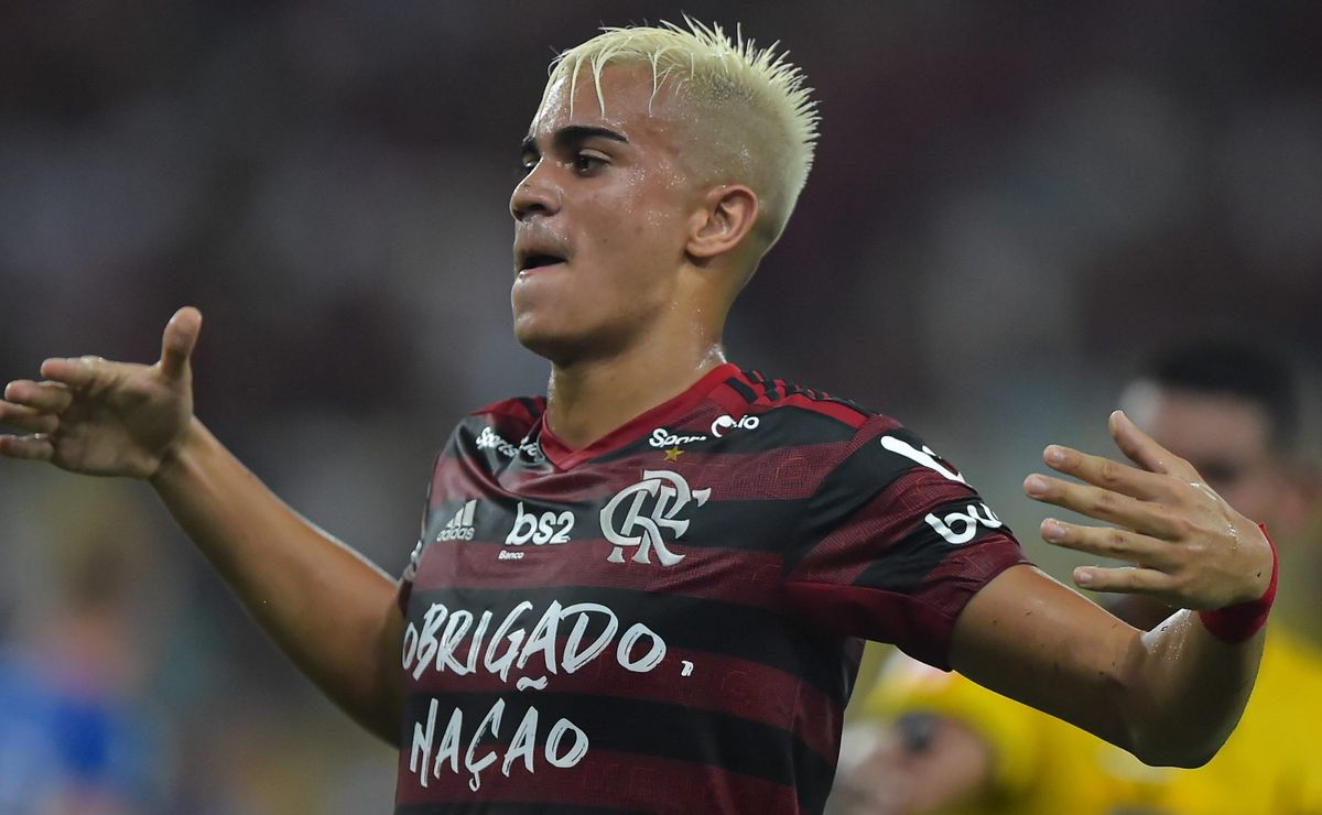 Corinthians tem interesse em Reinier, ex-Flamengo FlaResenha