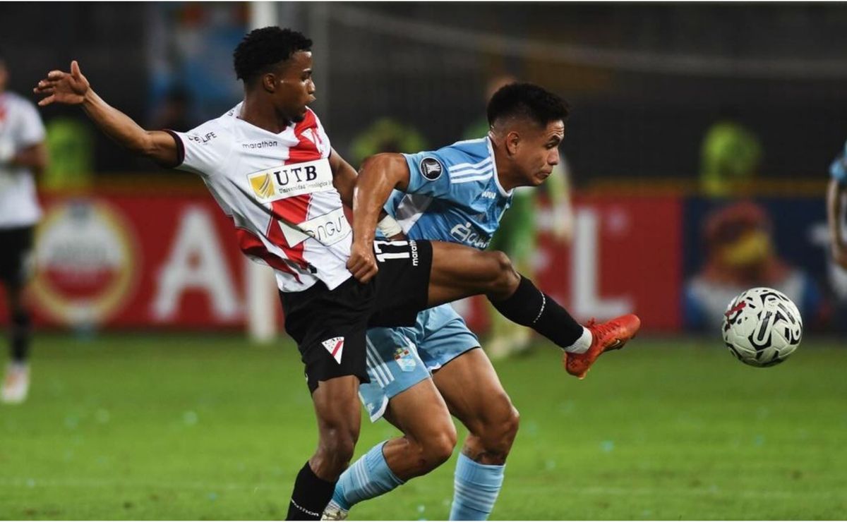 Algoz do Corinthians, Always Ready tem estratégia para jogos da Libertadores:  Falta perna