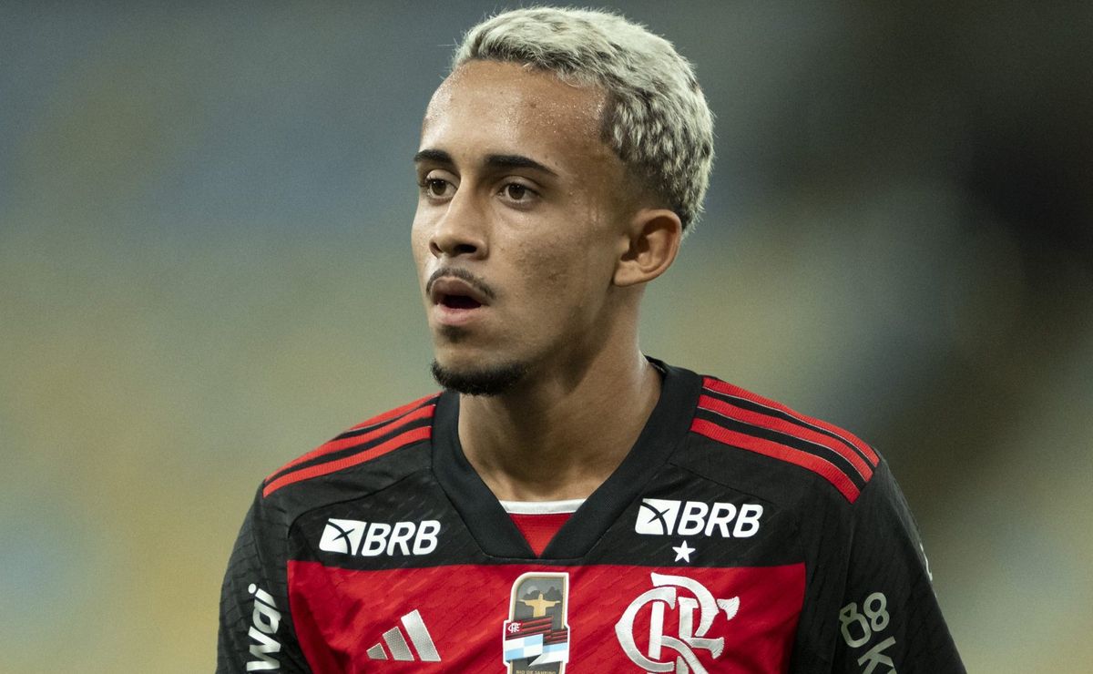 Matheus Gonçalves é assaltado, tem a medalha do Carioca levada e desabafa: “Botaram fuzil na minha cara”