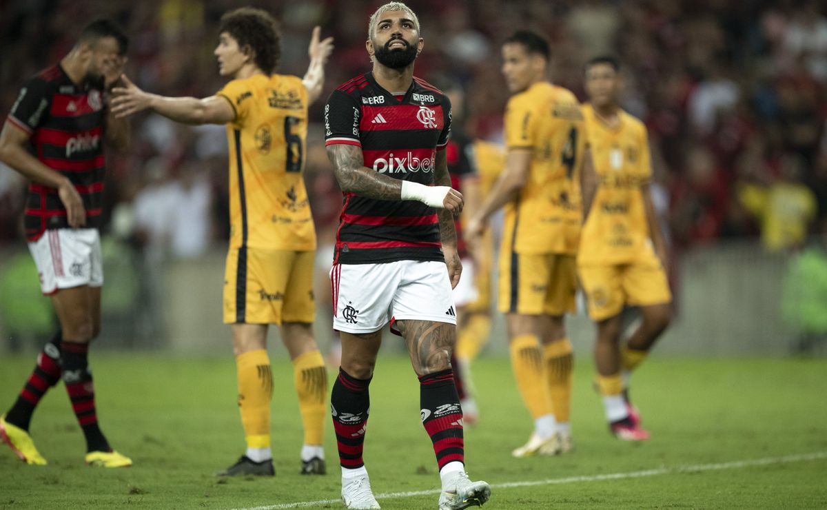 O Flamengo corre o risco de repetir uma péssima campanha que não ocorre na Libertadores há mais de 20 anos