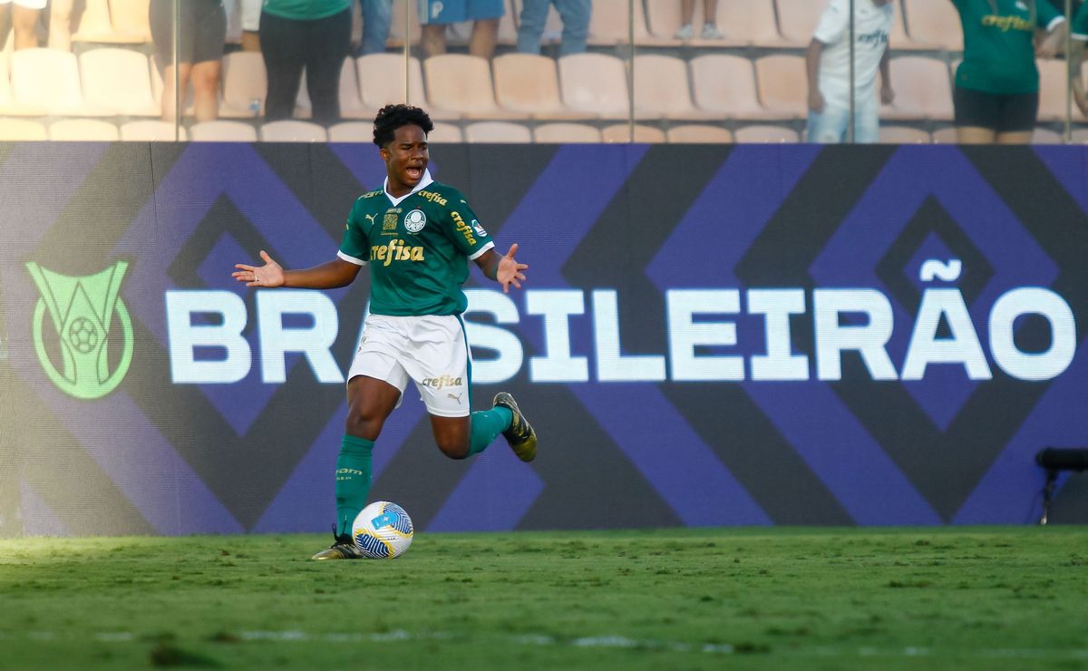 Derrota dolorosa destaca momento complicado no Palmeiras: Endrick e + 2 suspensos 