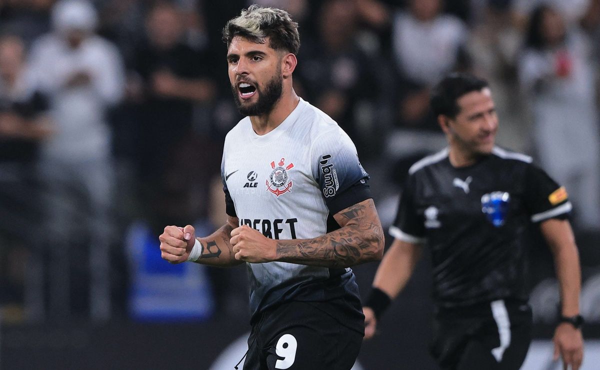 Corinthians amassa Argentinos Juniors em noite de Yuri Alberto; confira as notas