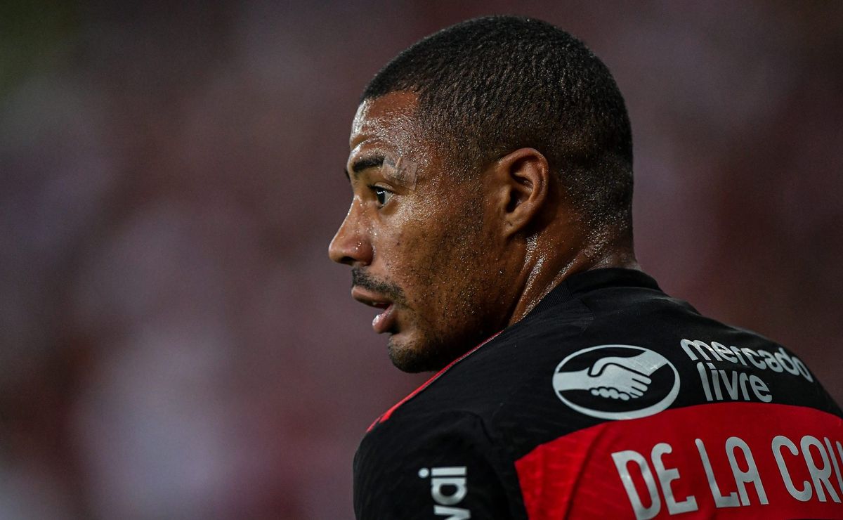 Tite revela preocupação com De La Cruz no Flamengo: 