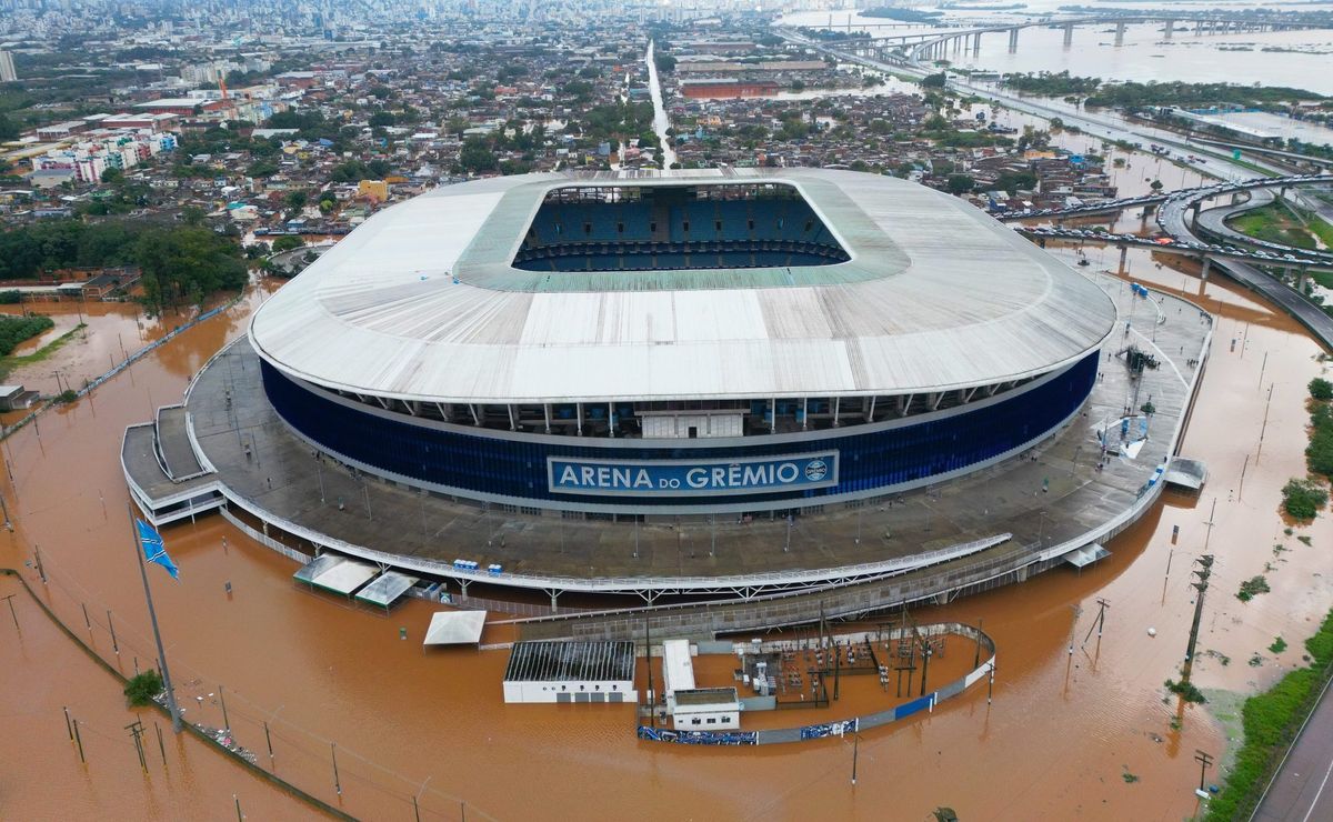 Responsável pelo gramado da Arena do Grêmio diz: 