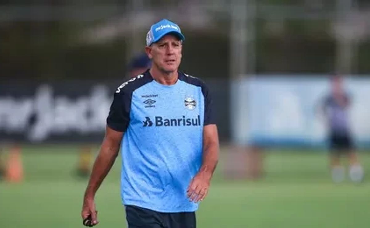 Grêmio retoma treinos em São Paulo, mas seis jogadores ainda não voltaram; entenda