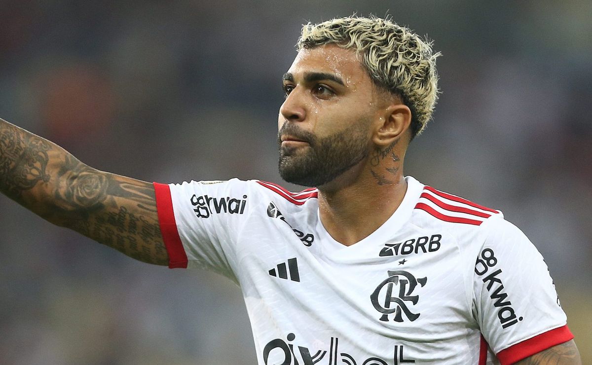 Gabigol decide permanecer no Flamengo após nova decisão sobre seu futuro.